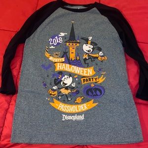 2018 DISNEYLAND AP Halloween Party Tshirt